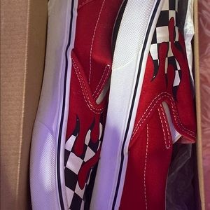 CHECKERED FLAME SLIP ON VANS*